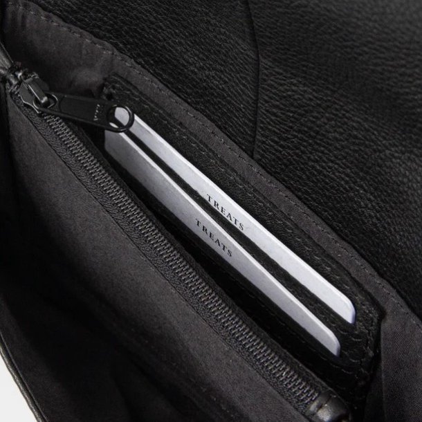 B�ltetaske Nola Skind