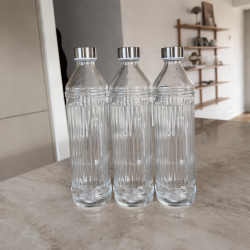 Vand flaske skruel�g s�t med 3 glas 1 Liter