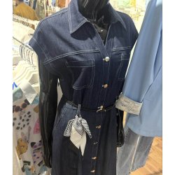 Denim kjole med korte �rmer 