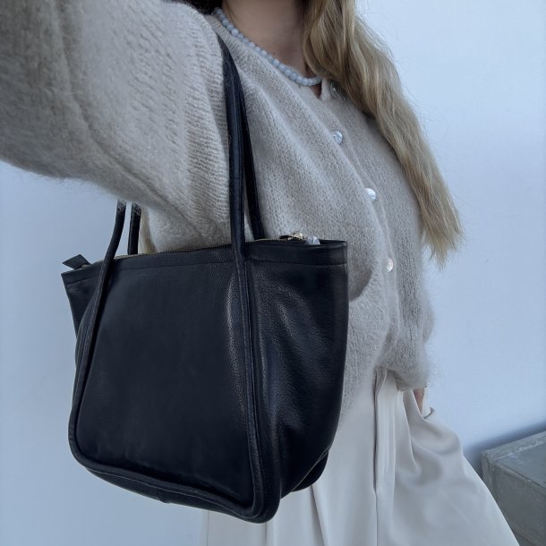 Aino shopper skind