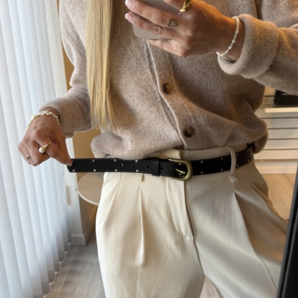 Madison blte med nitter Skind