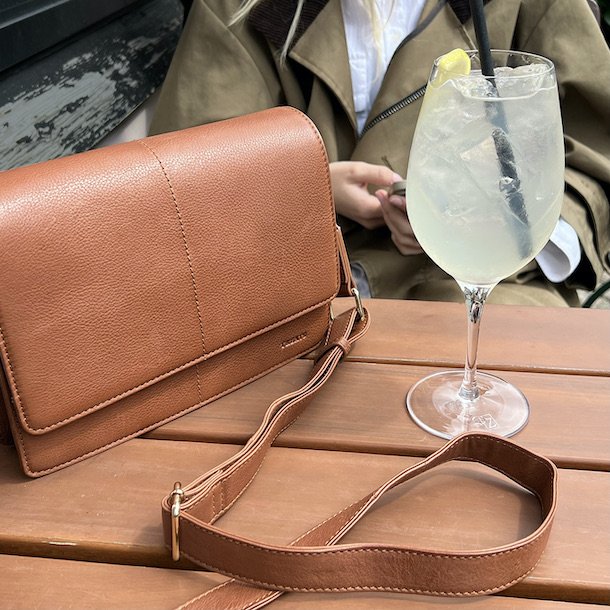 Carrie Crossbody skind