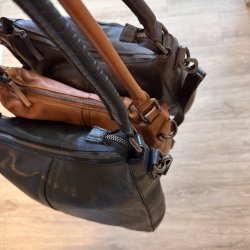 Augusta Crossboy Skind