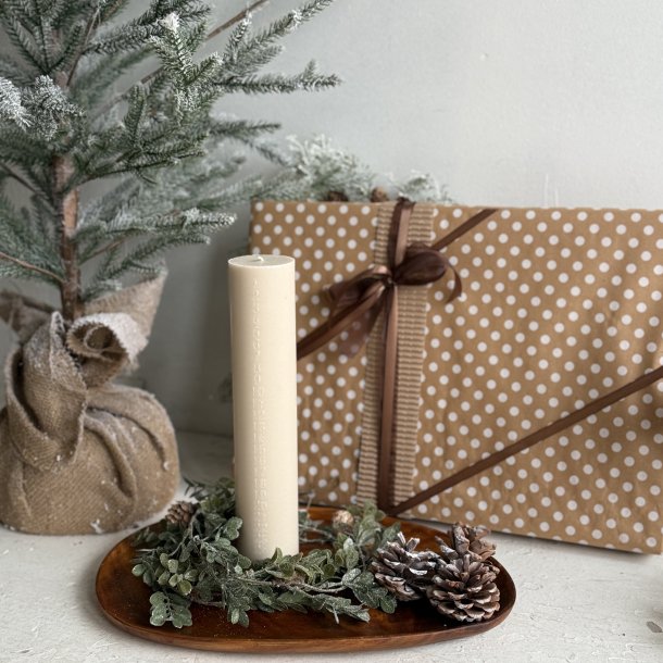 Kalenderlys stillenat - svanemrket Hvid