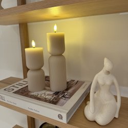 Figur YOGA beige sand