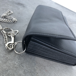 Tjenerpung - Prangerpung skind