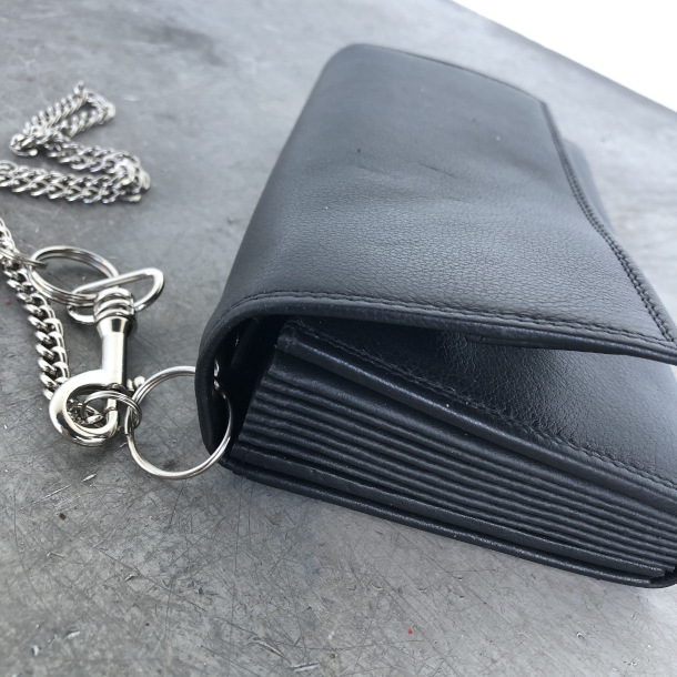 Tjenerpung - Prangerpung skind