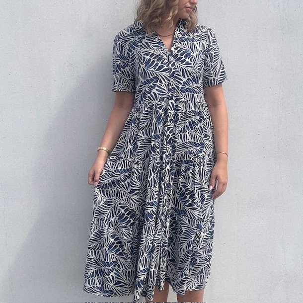 Skjortekjole Emma leaf viskose str. M-4XL