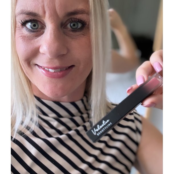 Long lasting glam gloss 04 - Valentin beautyline