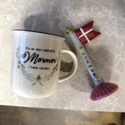 Flag &amp; Krus med familie titler