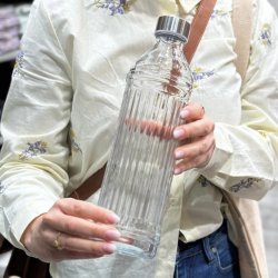 Vand flaske skruel�g s�t med 3 glas 1 Liter