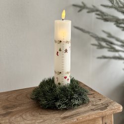 Lrkekrans med sne  17 cm