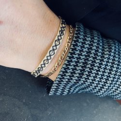 Vvet armbnd streight dot