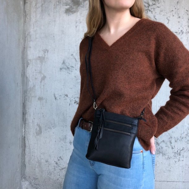 Crossbody Rosa lille skind