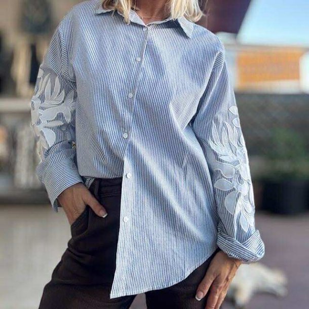 Skjorte Louise str. S-XL 100% bomuld