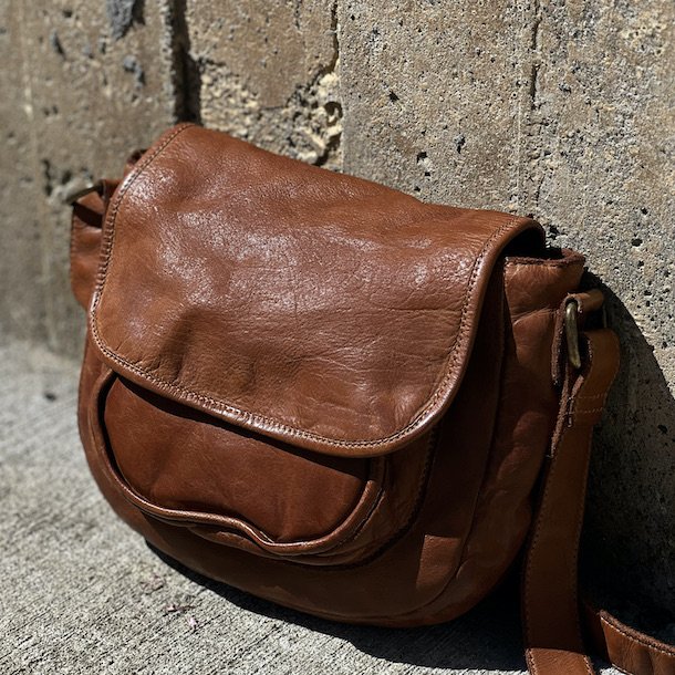 Sidney Crossbody skind