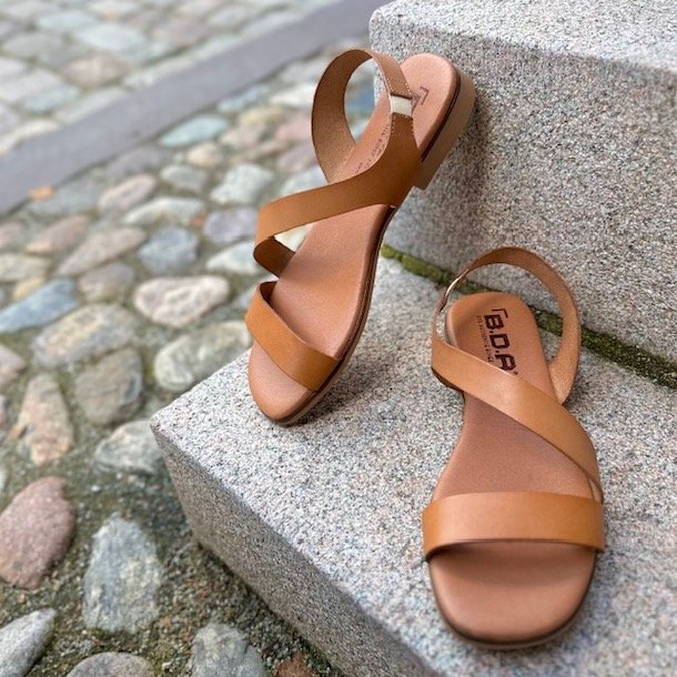 Sandal bianca cognac skind str. 36-41