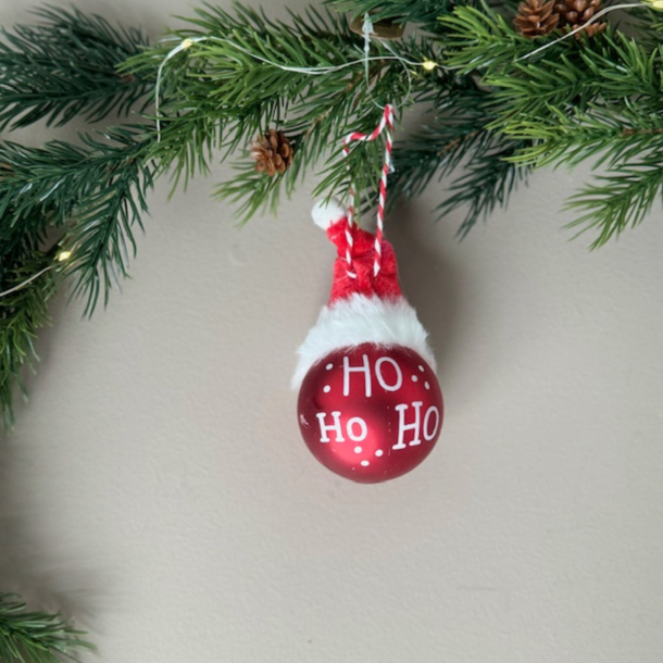 Julekugle bold med hat til ophng rd/hvid