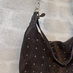 Crossbody Rils med nitter Ruskind