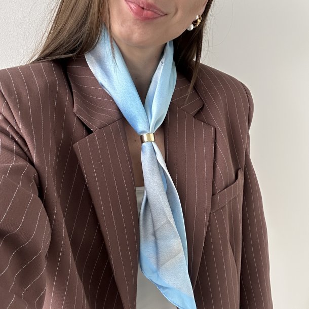 T�rkl�de med ring 