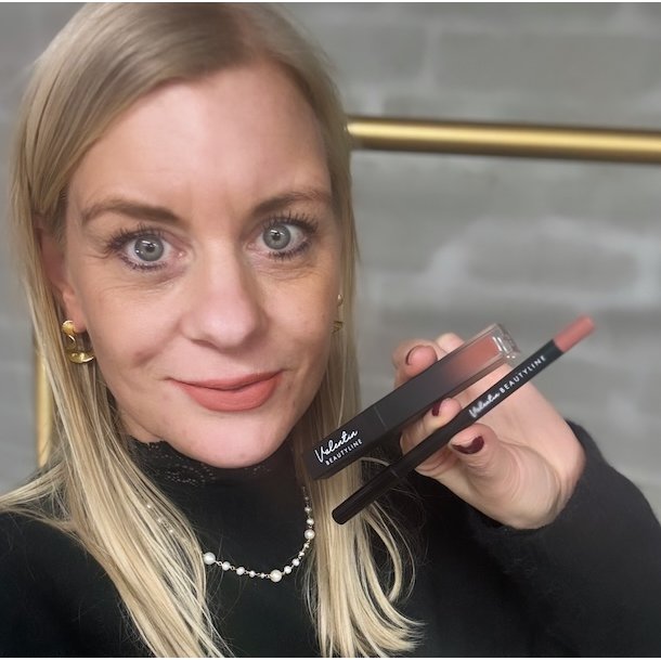 Long lasting lip gloss 02 - Valentin beautyline