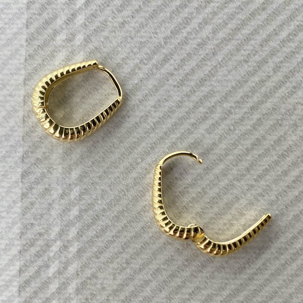 Andrea hoops ovale - forgyldt