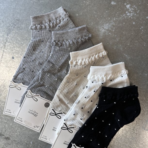 Ankel str�mper med prikker - bambus one size 35-41