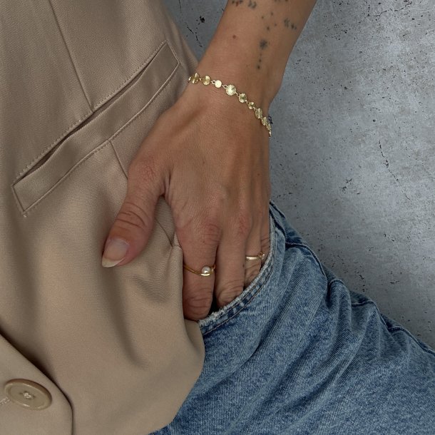 Armbnd LINEArmbnd forgyldt slv