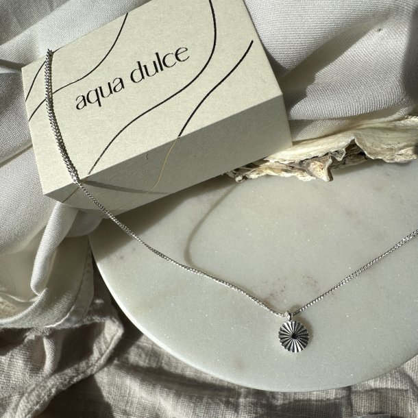 Halskde femme - mnt slv