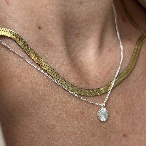 Halskde femme - mnt slv