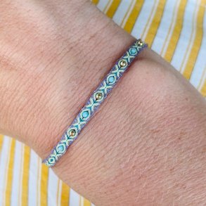 Vvet armbnd med betydning LIGHT