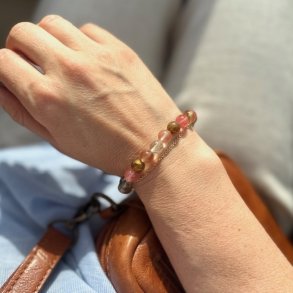 Armbnd glas med elastik