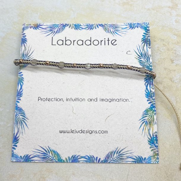 Vvet armbnd m. betydning STONE SAND