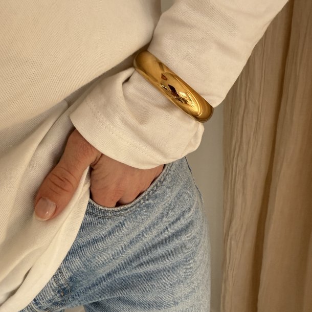 Armring ARK SMALL 15 MM. Guldbelagt vandfast