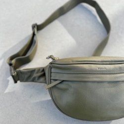 Iris Bumbag