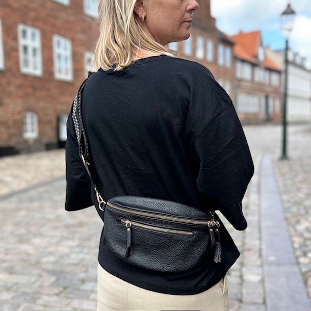 Bltetaske med trendrem sort