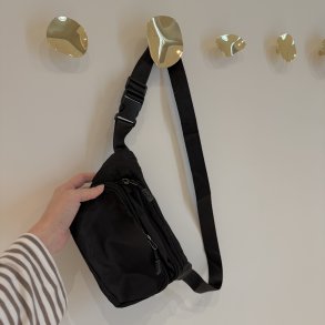 B�ltetaske sort unisex Nylon