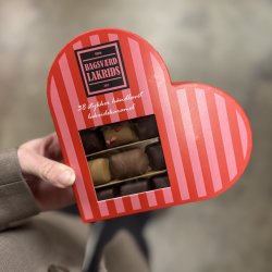 Bagsv�rd hjerteformet gave�ske