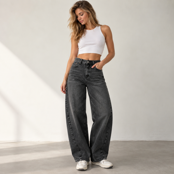Jeans Barrel sort, Sanne 