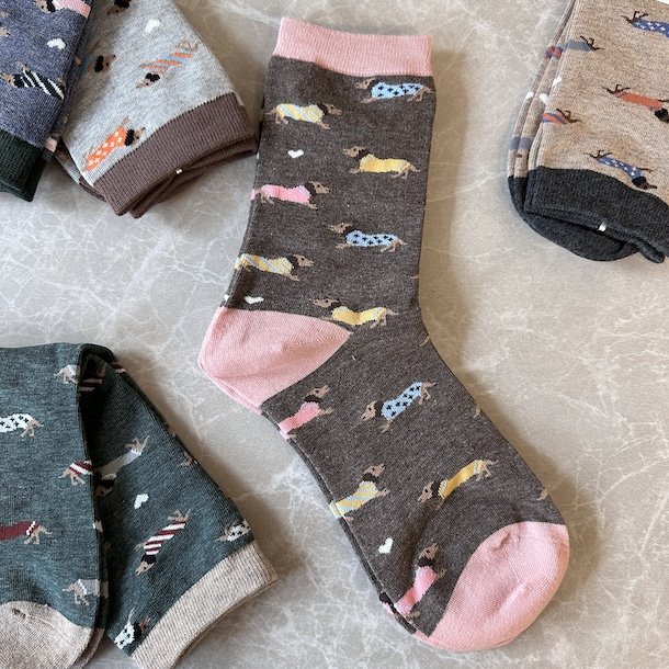 Str�mper med gravhunde - one size (35-40)