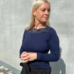 Anita bluse med blonde ko-tex microfiber S-XXL