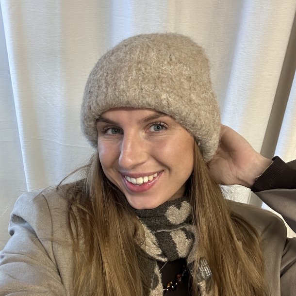 Vamset Beanie - Astrid