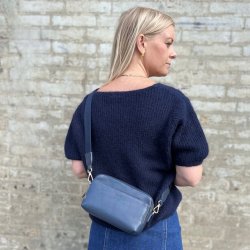 Betsy Crossbody skind
