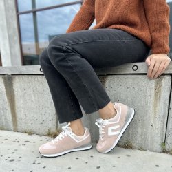 Sneakers base rosa str 36-41