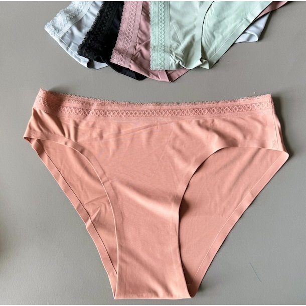 Tanga Trusse seamless S/M - L/XL