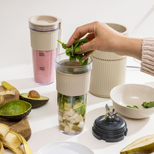 Pure blender TO GO - med 2 drikkeflasker
