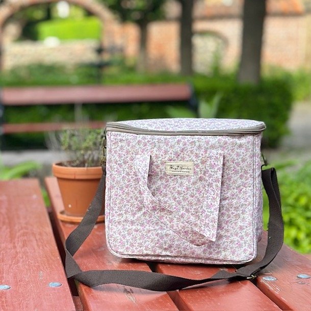 Stor kletaske blomstret 