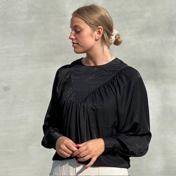 Rose bluse sort S-XXL