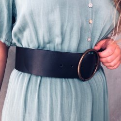 Asta bredt blte sort lder