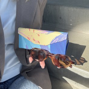 Foldbart brilletui hardcase med farver 